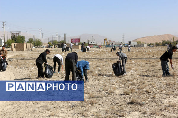 کار عملی در درس،انسان و محیط زیست