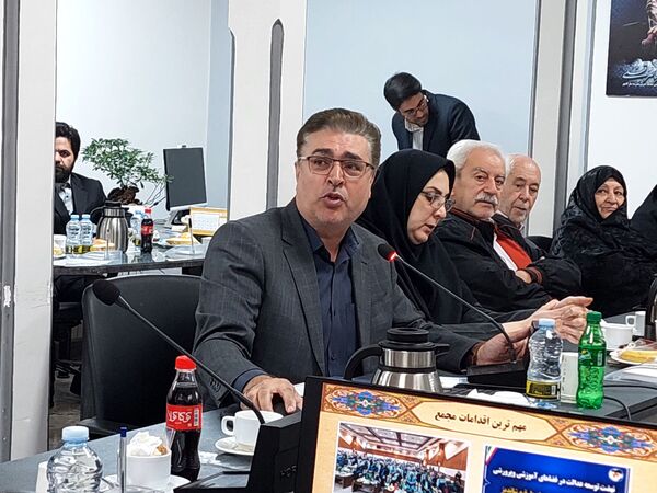 نشست مشترک مجامع خیرین مدرسه ساز خراسان رضوی با رئیس جامعه خیرین مدرسه ساز کشور