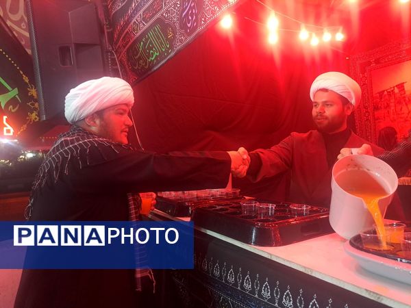 محرم و صفر تفسیر داستانی از عشق الهی ، بندگی و آزادگی است