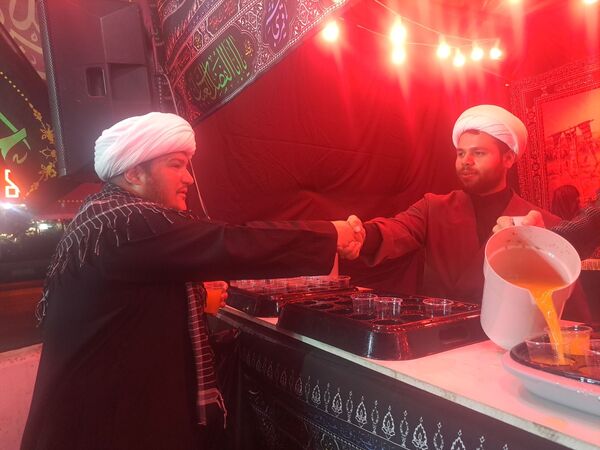 محرم و صفر تفسیر داستانی از عشق الهی ، بندگی و آزادگی است