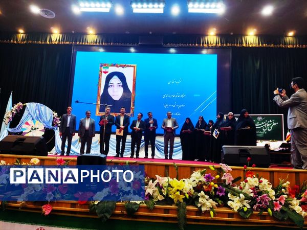 بزرگداشت مقام معلم در منطقه ۱۵