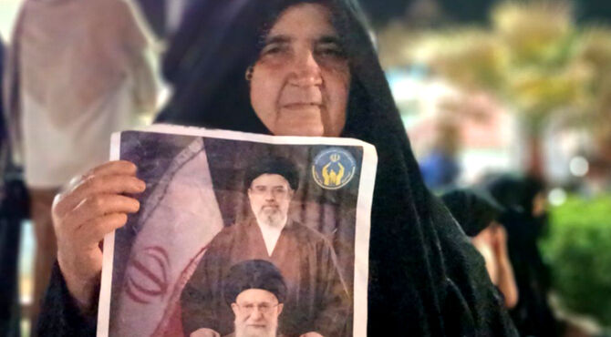 تجلی ایمان در کوهدشت؛ برگزاری نماز استغاثه در شب پنجاه و پنجم