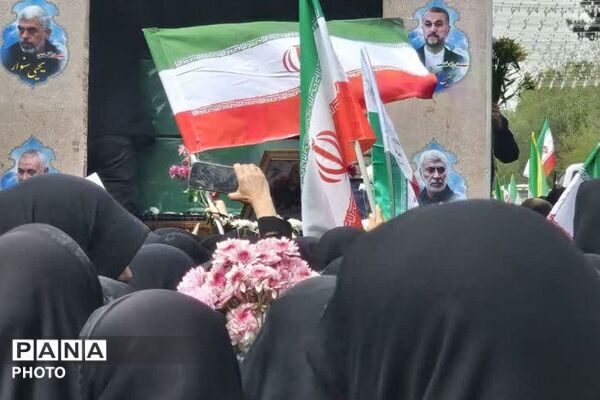 تشییع پیکر شهدا والامقام محله ۱۳ آبان ناحیه دو شهرری 