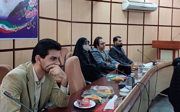 نشست صمیمی فرماندار شهریار با اصحاب رسانه و فعالان فضای مجازی