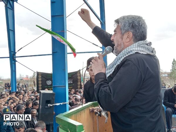 مراسم تشیع پیکر مطهر شهید علی اکبر خوافی در میان‌جلگه روستای سالاری 