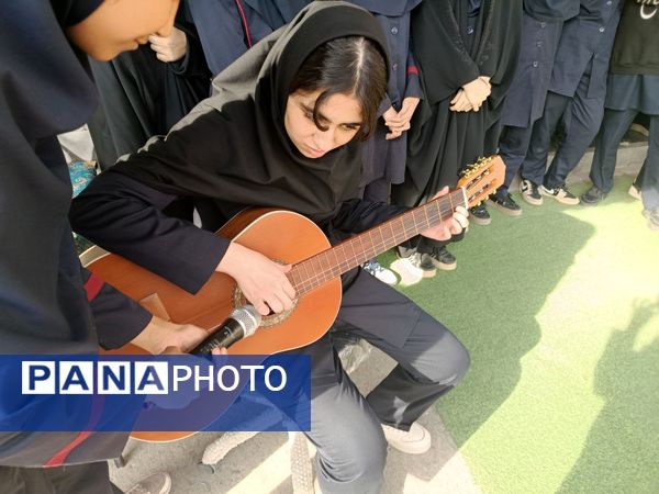 مراسم ولادت حضرت فاطمه‌ و‌ برپایی‌چایخانه‌در‌ دبیرستان وکیلی3 ( یغمای نیشابوری)