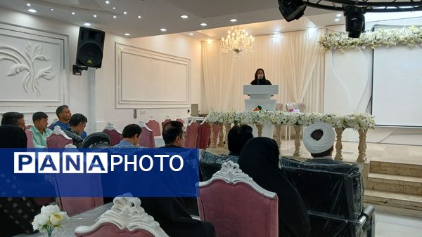 اولین جلسه انجمن اولیا مدرسه اندیشه شهرستان کاشمر 