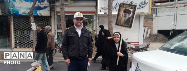 حضور هیئت دختران حاج قاسم دهنو در مراسم روز قدس خلیل آباد 
