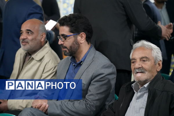 دیدار نوروزی مدیرکل آموزش و پرورش اصفهان با مدیران نواحی و مناطق استان
