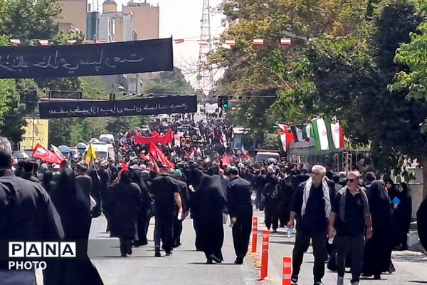 وداع با آقای شهید ایران 