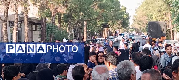 همایش بزرگ پیاده‌روی هفته دفاع مقدس در خلیل‌آباد