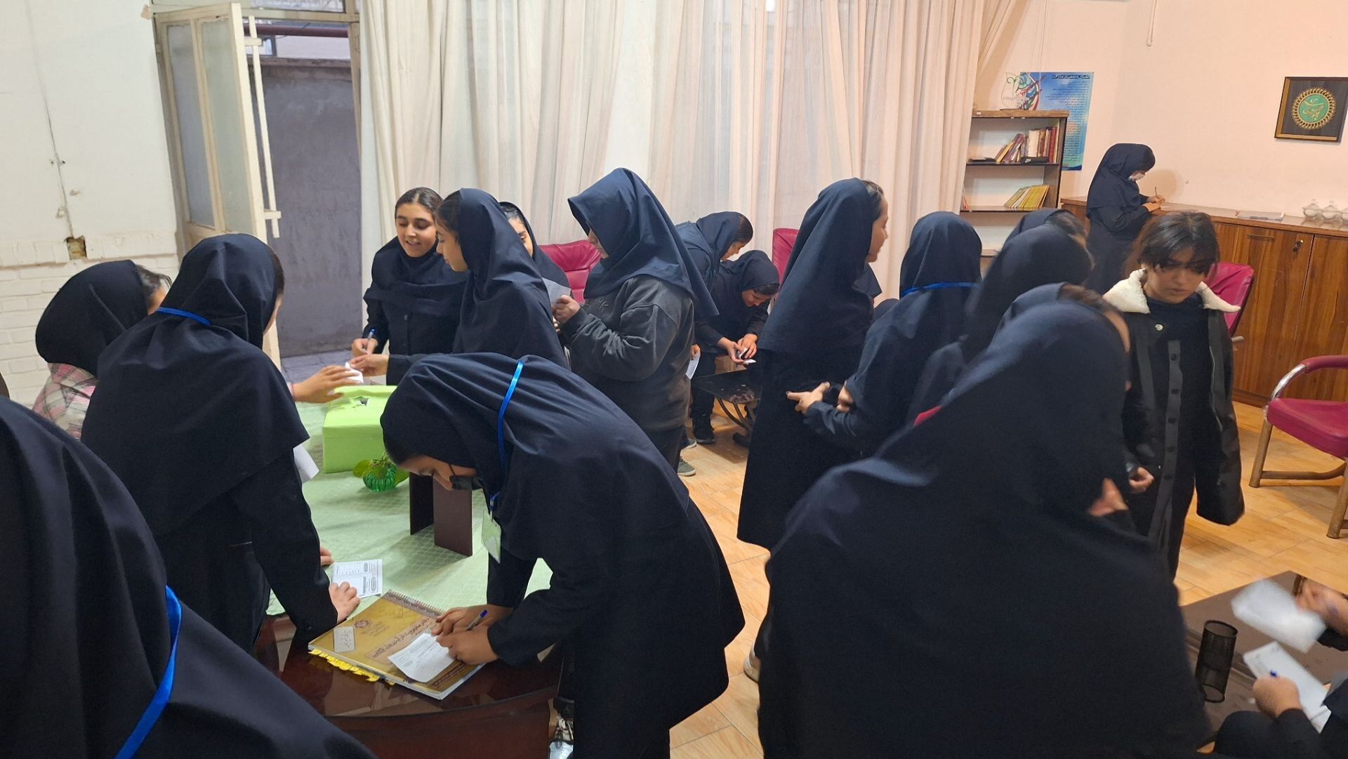 انتخابات شورای دانش‌آموزی در دبیرستان شهید قویدل
