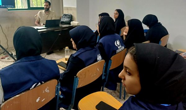 میزگرد تیم‌محور ایران جان: همکاری برای آینده‌ای بهتر