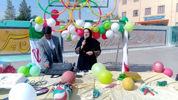 المپیاد ورزشی درون مدرسه‌ای در دبیرستان عطیه