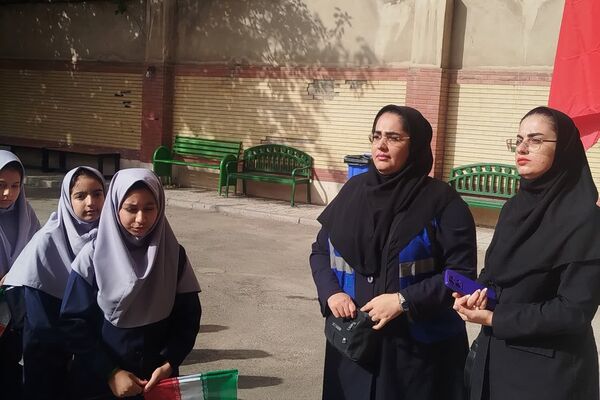 برگزاری جشن آغاز سال تحصیلی جدید در مدرسه بعثت ناحیه یک شهرری