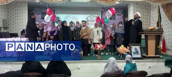 مراسم بزرگداشت نماز در اسفرورین 