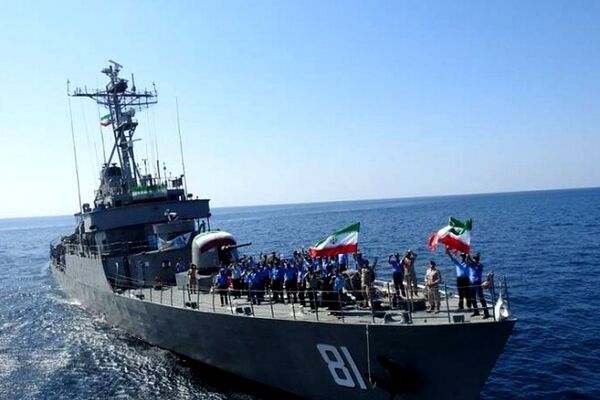 پیام فرمانده کل ارتش به‌مناسبت شهادت دریادلان «ناو دنا»