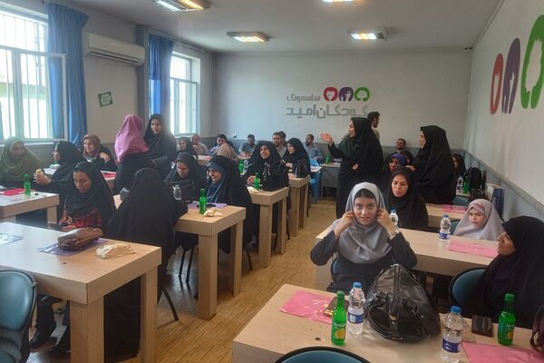 برگزاری جلسه اهمیت ارزشیابی در مدارس ابتدایی ری یک