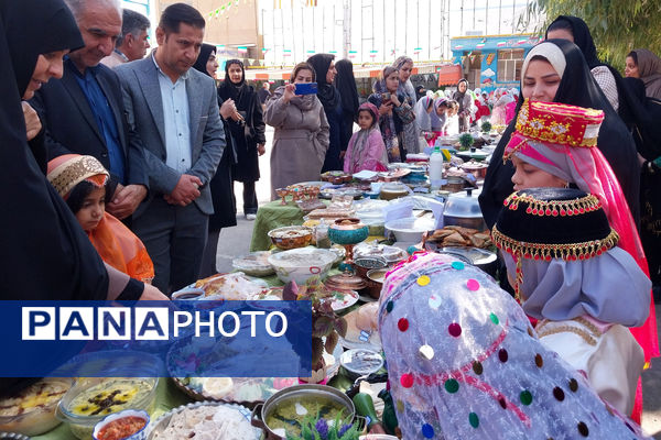 آشنایی با اقوام ایرانی در دبستان یگانه