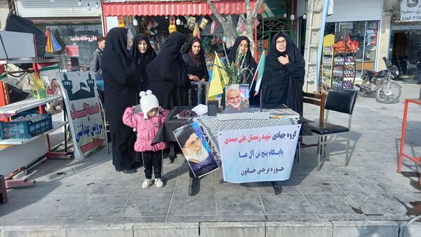 برپایی ایستگاه صلواتی به مناسبت سالگرد شهادت سردار سلیمانی در آشخانه