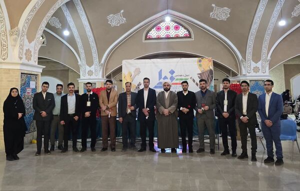 باغ دولت آباد یزد میزبان هنرنمایی دانش‌آموزان ناحیه یک در جشنواره «فردا»