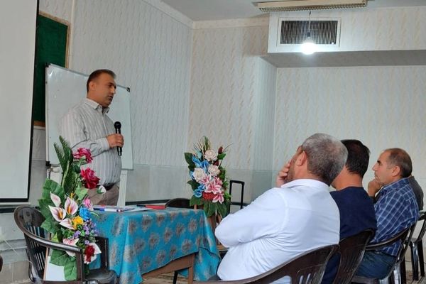 دیدار اولیا با دبیران دبیرستان معارف صدرا ولایت 