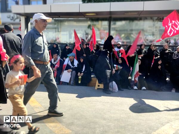 حضور پرشور ملت عظیم الشأن ایران در مراسم وداع با پیکر رهبر شهید