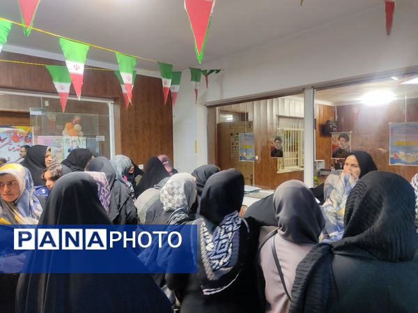 اولین جلسه از کارگاه‌های آموزشی ویژه والدین در شهرستان نیشابور