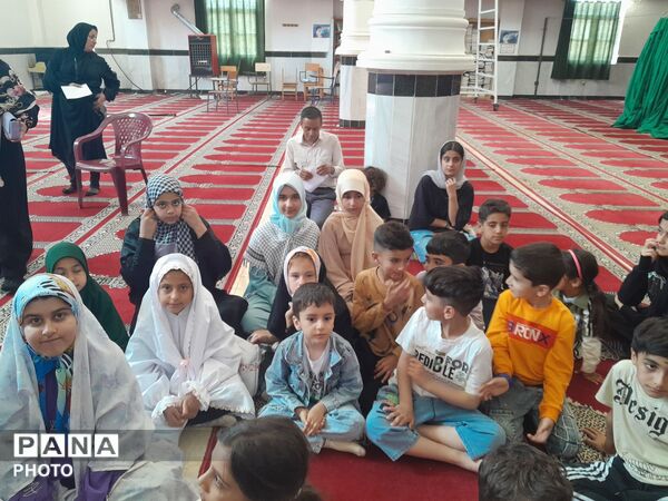 دوره آموزش کار با سلاح برای اهالی منطقه بیرانوند