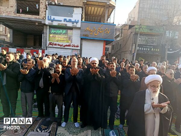 برپایی نماز عید سعید فطر در مشکین دشت  کرج 
