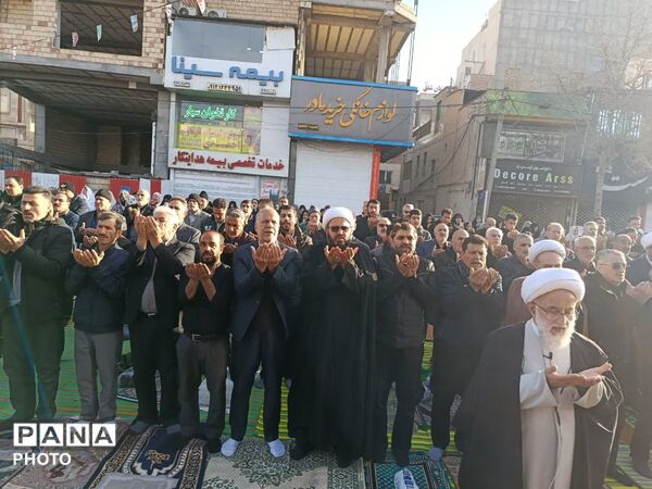 برپایی نماز عید سعید فطر در مشکین دشت  کرج 