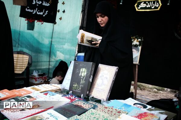 حضور خانوادگی نوجوانان دهه نودی در پیاده روی اربعین حسینی(ع)