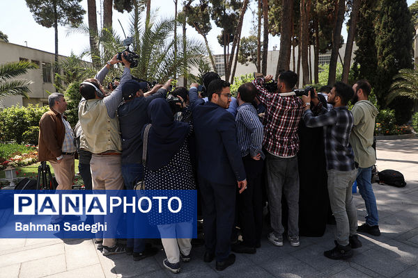 در حاشیه جلسه هیات دولت