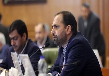 قوه قضاییه هزینه اتوبوس‌های تخریب شده را از اغتشاشگران بگیرد