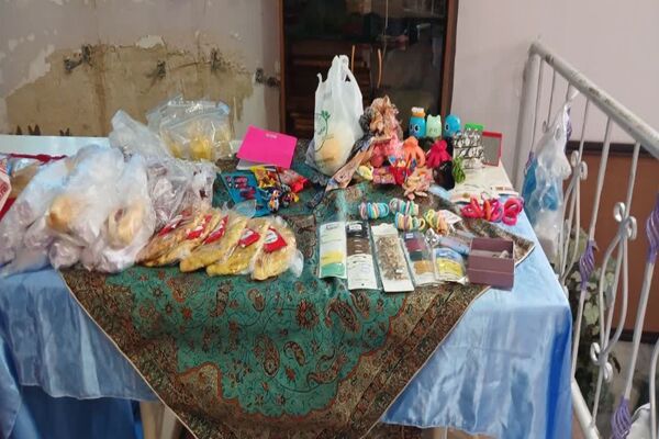 بازارچه کسب و کار دانش‌آموزی در مدرسه فدک