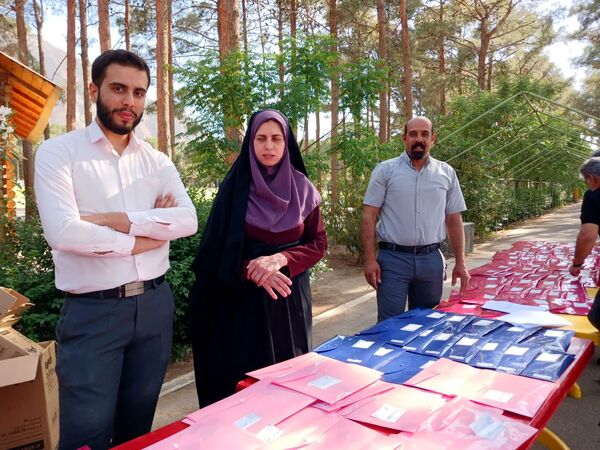 همایش تجلیل از فرهنگیان بازنشسته ناحیه۴ اصفهان در اردوگاه شهید بهشتی اصفهان