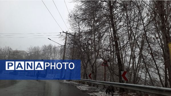 بارش نعمت‌های خداوند در آسمان مشهد