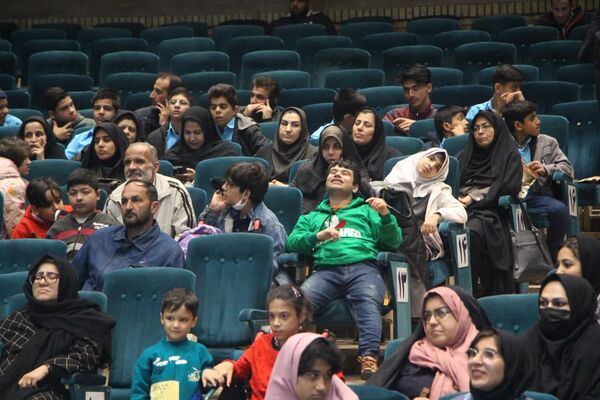 مراسم تجلیل از دانش‌آموزان مدارس استثنایی یزد