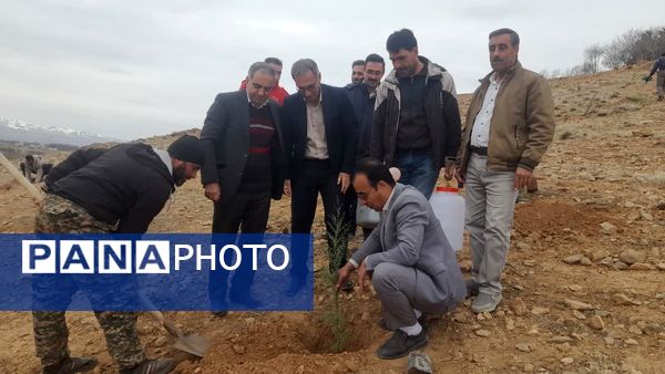 پویش درختکاری «جان ایران» در سلسله
