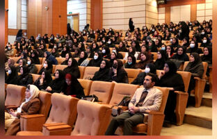 برگزاری دوره آموزشی سلامت دهان و دندان برای مراقبین سلامت مدارس