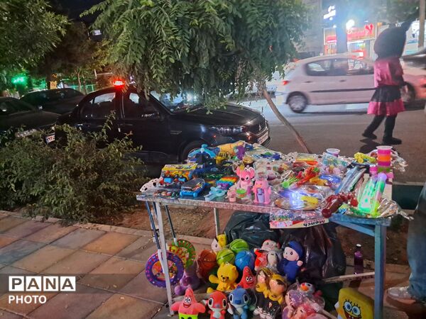 بازارچه مشاغل خانگی و صنایع دستی در کرج 