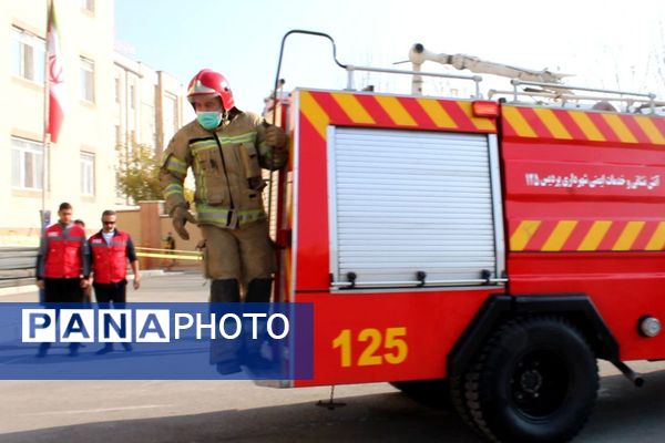 مانور سراسری زلزله و ایمنی در پردیس