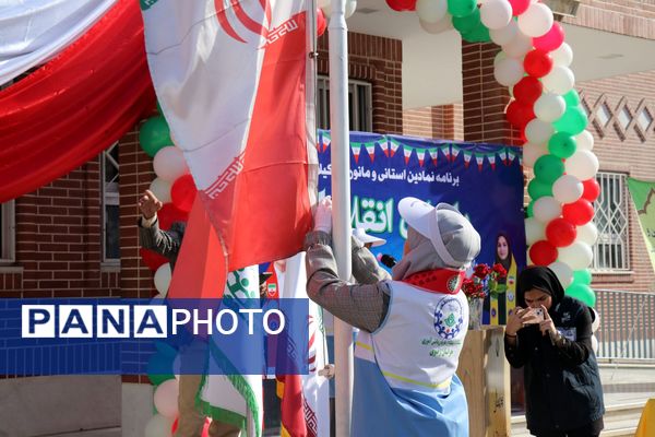 برگزاری برنامه نمادین استانی و مانور تشکیلاتی یاوران انقلاب در خراسان رضوی