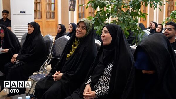 آیین افتتاحیه انجمن تخصصی شعر و ادب دانش آموزی