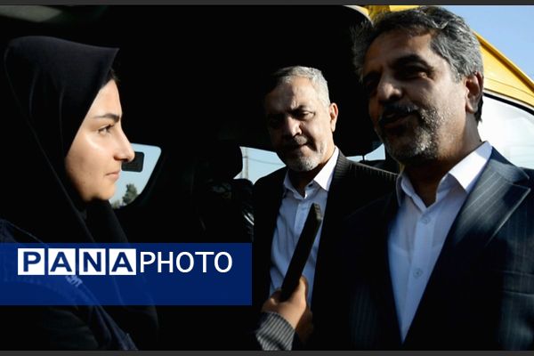 بهارستان روی ریل پیشرفت، افتتاح چندین طرح خدماتی و عمرانی