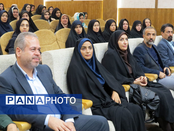 برگزاری دومین همایش بانوان کار آفرین استان در بجنورد