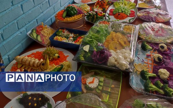 پایگاه تغذیه سالم در دبستان ارشاد ناحیه ۶ مشهد مقدس