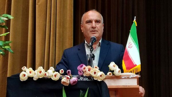 مراسم یادبود خیر مدرسه‌ساز در کوهدشت 
