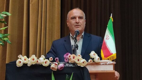 مراسم یادبود خیر مدرسه‌ساز در کوهدشت 