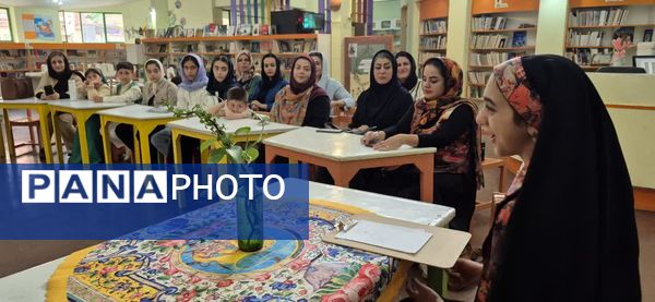 دورهمی‌ شاهنامه خوانان کوچک و بزرگ در کانون فرهنگی هنری شماره یک کرج 